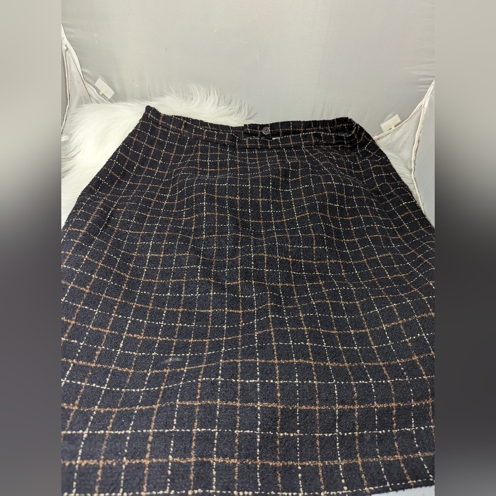 Emma James skirt